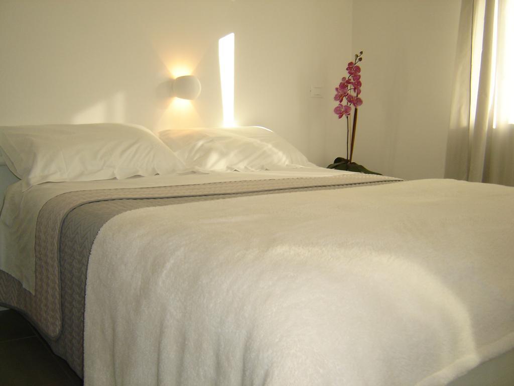 La Dolce Vita B&B นอลี ภายนอก รูปภาพ
