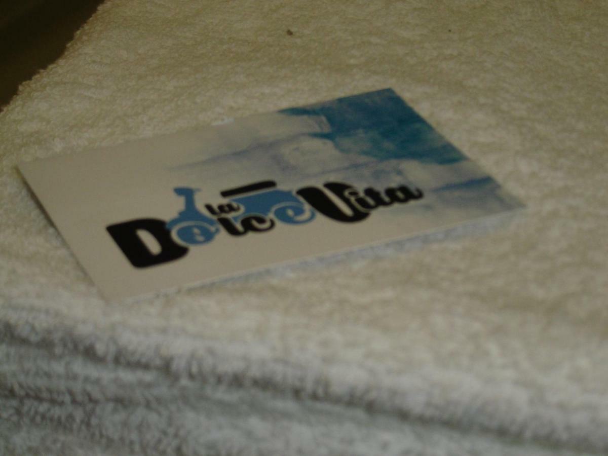 La Dolce Vita B&B นอลี ภายนอก รูปภาพ